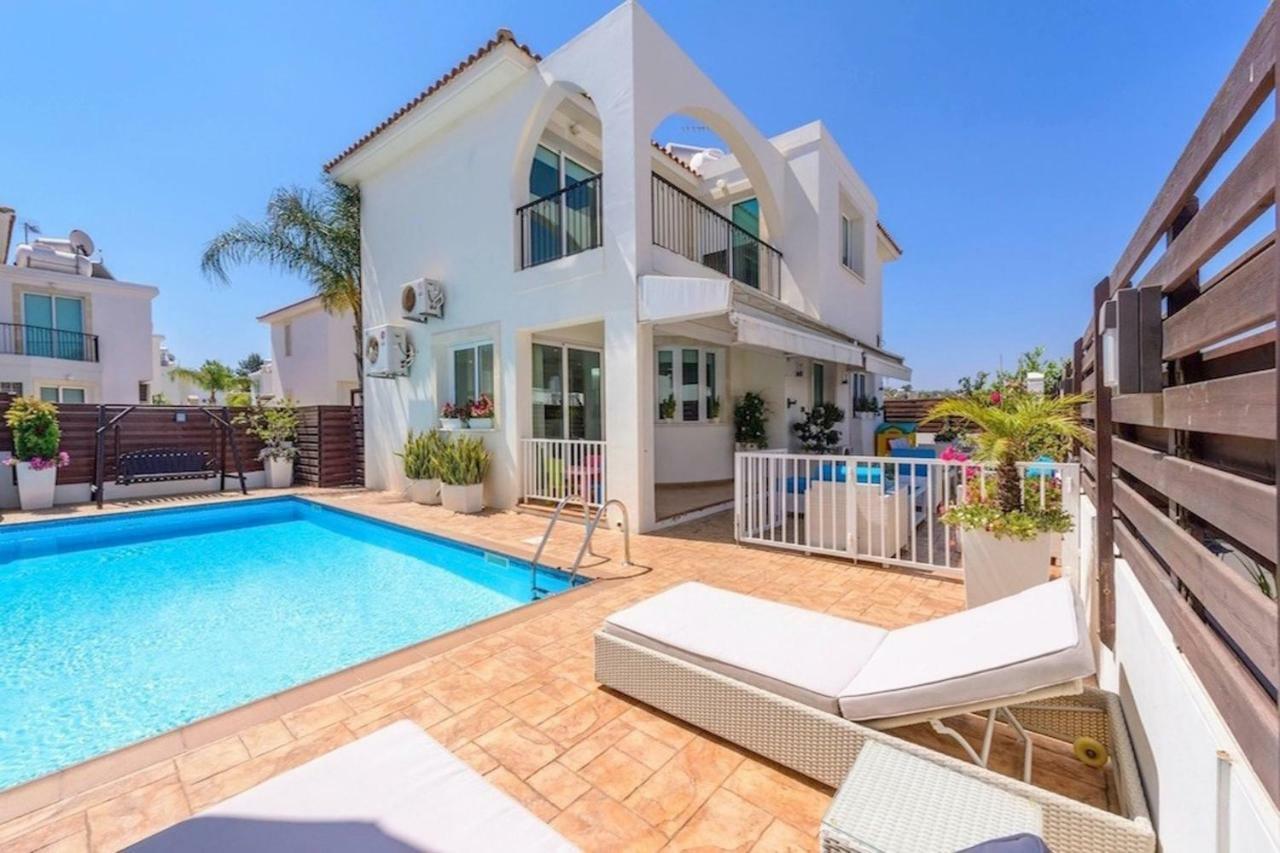 La Vita Villa #1 Protaras Bilik gambar